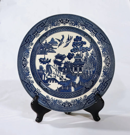 10" Blue Willow Design Porcelain Plate (stand not included)
