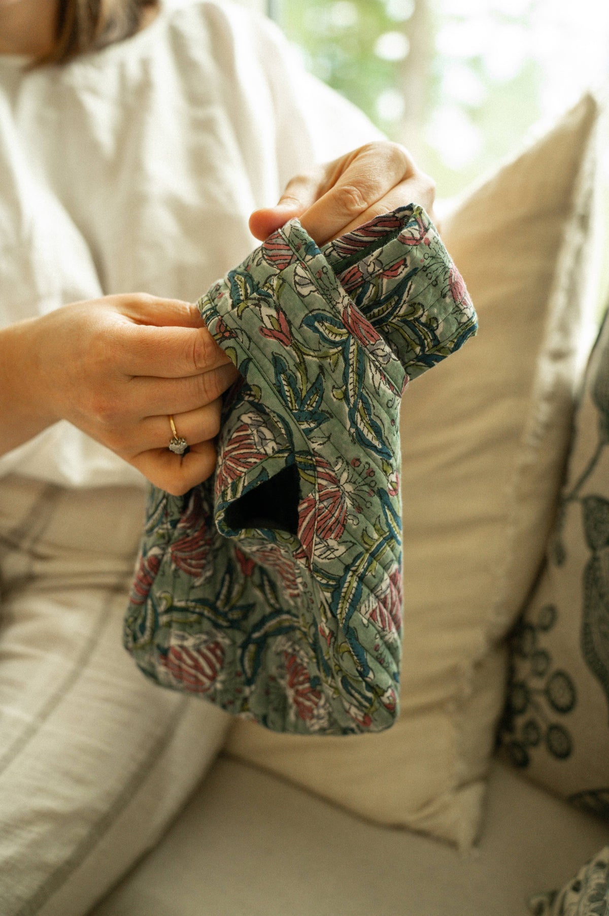 Block Print Knot Vanity Bag- Teal